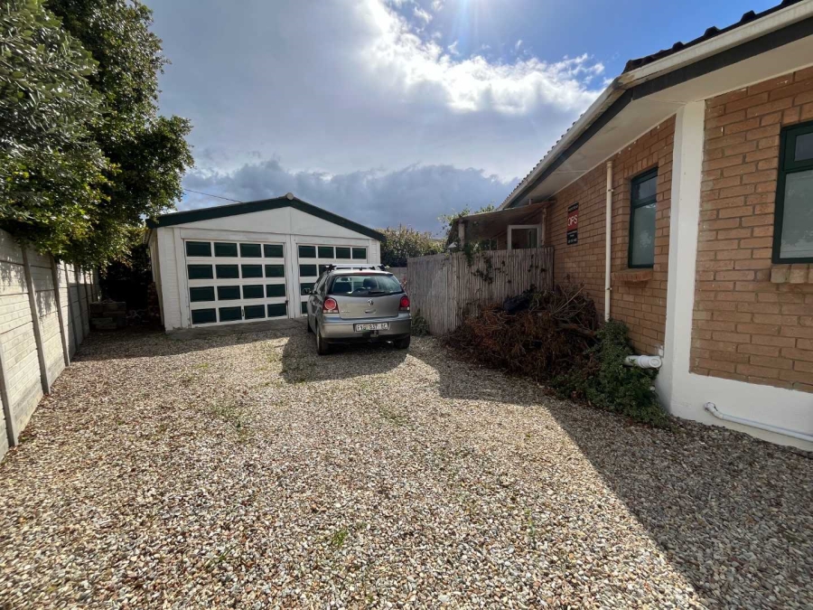 2 Bedroom Property for Sale in Fisherhaven Western Cape